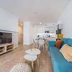 Prestige Modern Tower 公寓 格丁尼亚