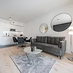 Prestige Modern Tower 格丁尼亚