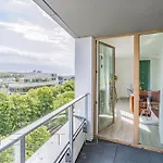 Prestige Modern Tower 公寓