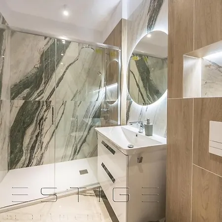 Prestige Modern Tower Appartamento