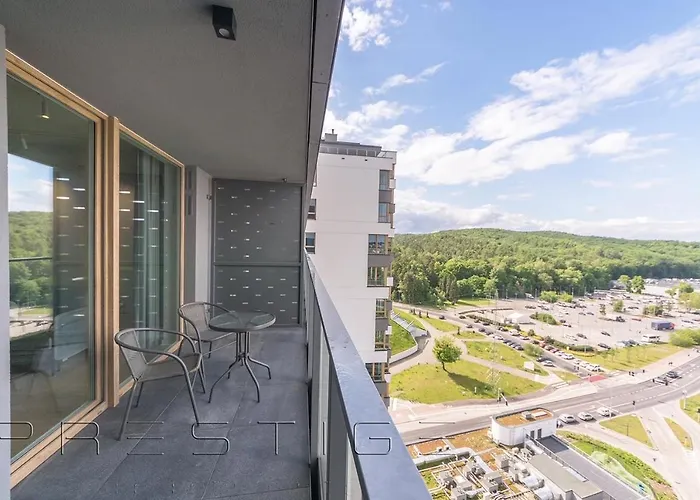 Prestige Modern Tower Apartment *