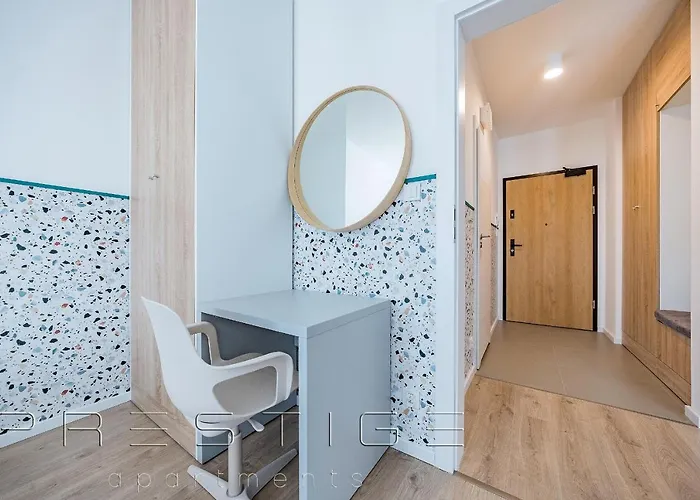 Prestige Modern Tower Apartment *